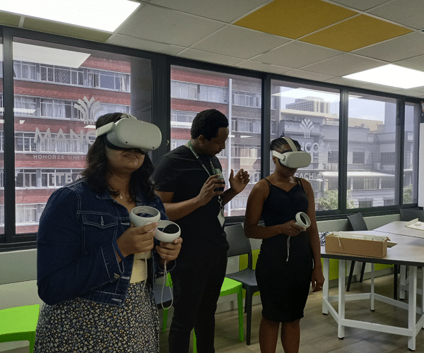 Robotics and Coding Level 2, DBN Contact Session 1: Augmented Reality, Virtual Reality, and Scratch Recap